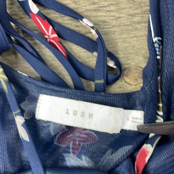 Lush Women’s Navy Blue Floral Spaghetti Strap Mini Dress, size Small - Picture 6 of 13